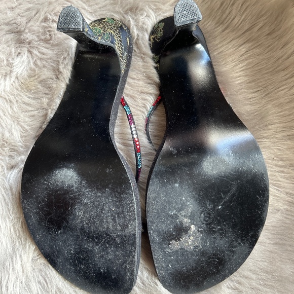 Black Sandals with cute stones 👠 - Picture 3 of 5